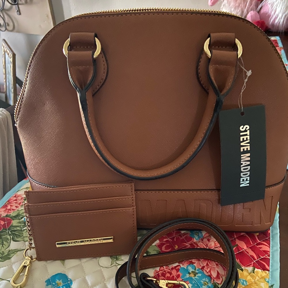 Steve Madden Purse w/ Crossbody strap